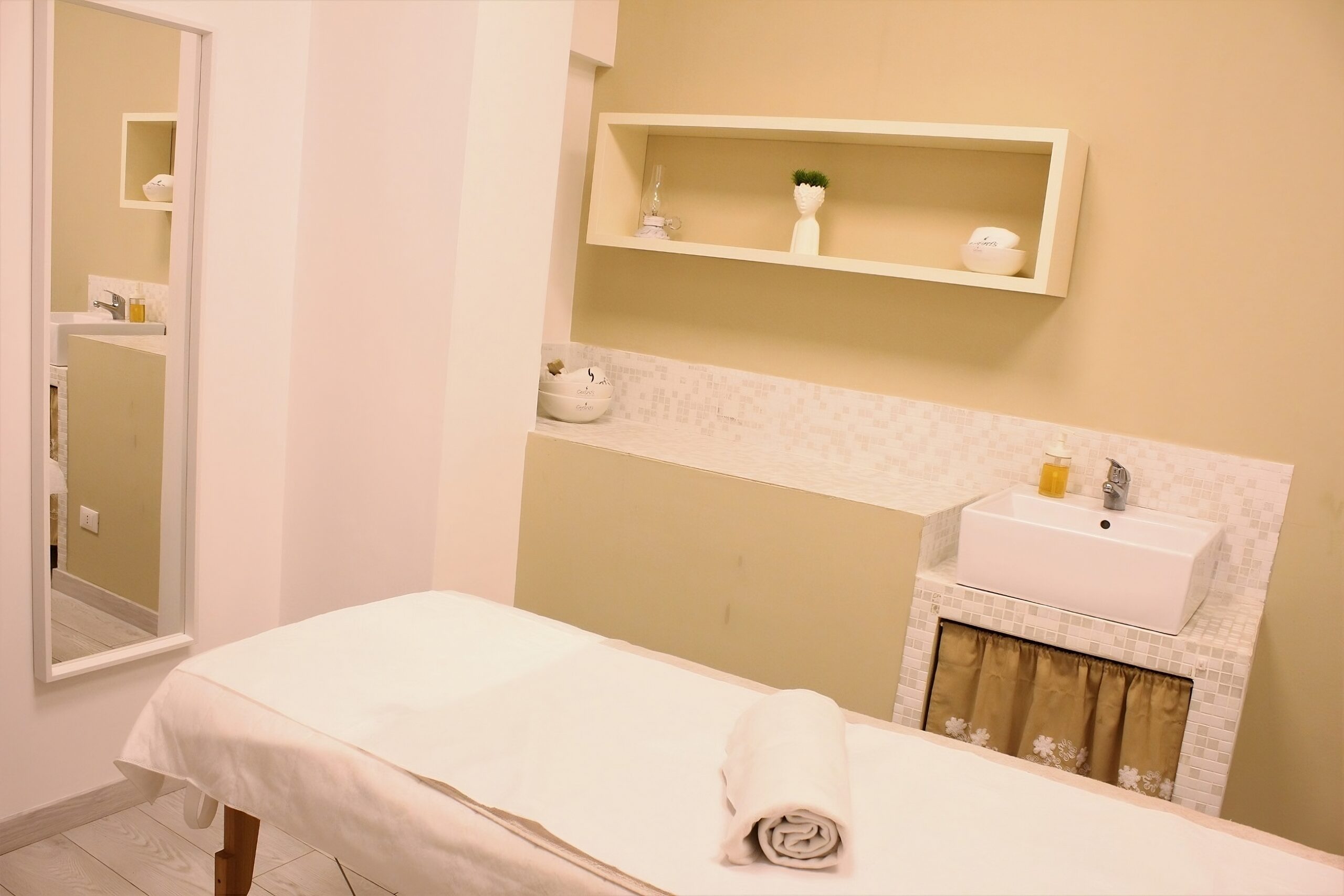 Cabina trattamenti Étoile Ardea (Roma sud) per grattini ASMR relax